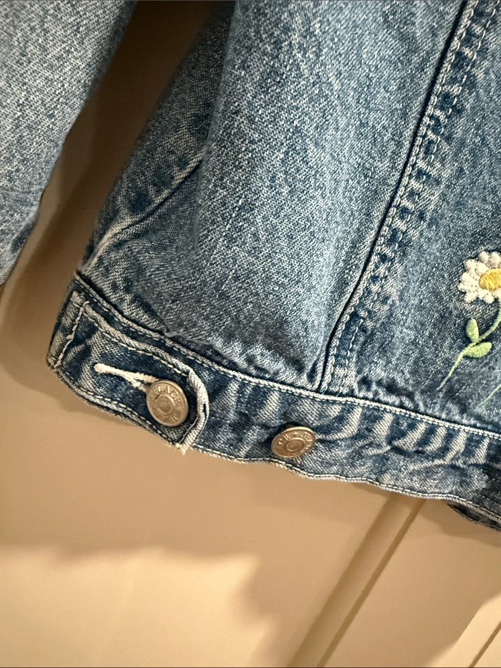 The Children's Place Med Blue Denim Jacket with Floral Embroidery Size 6X/7